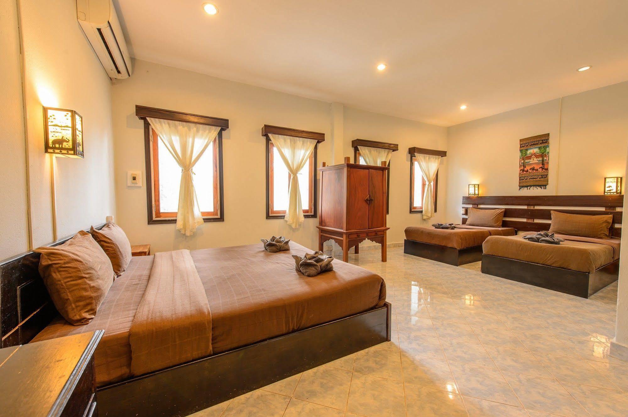 לואנג פרבאנג Sabaidee Guesthouse מראה חיצוני תמונה