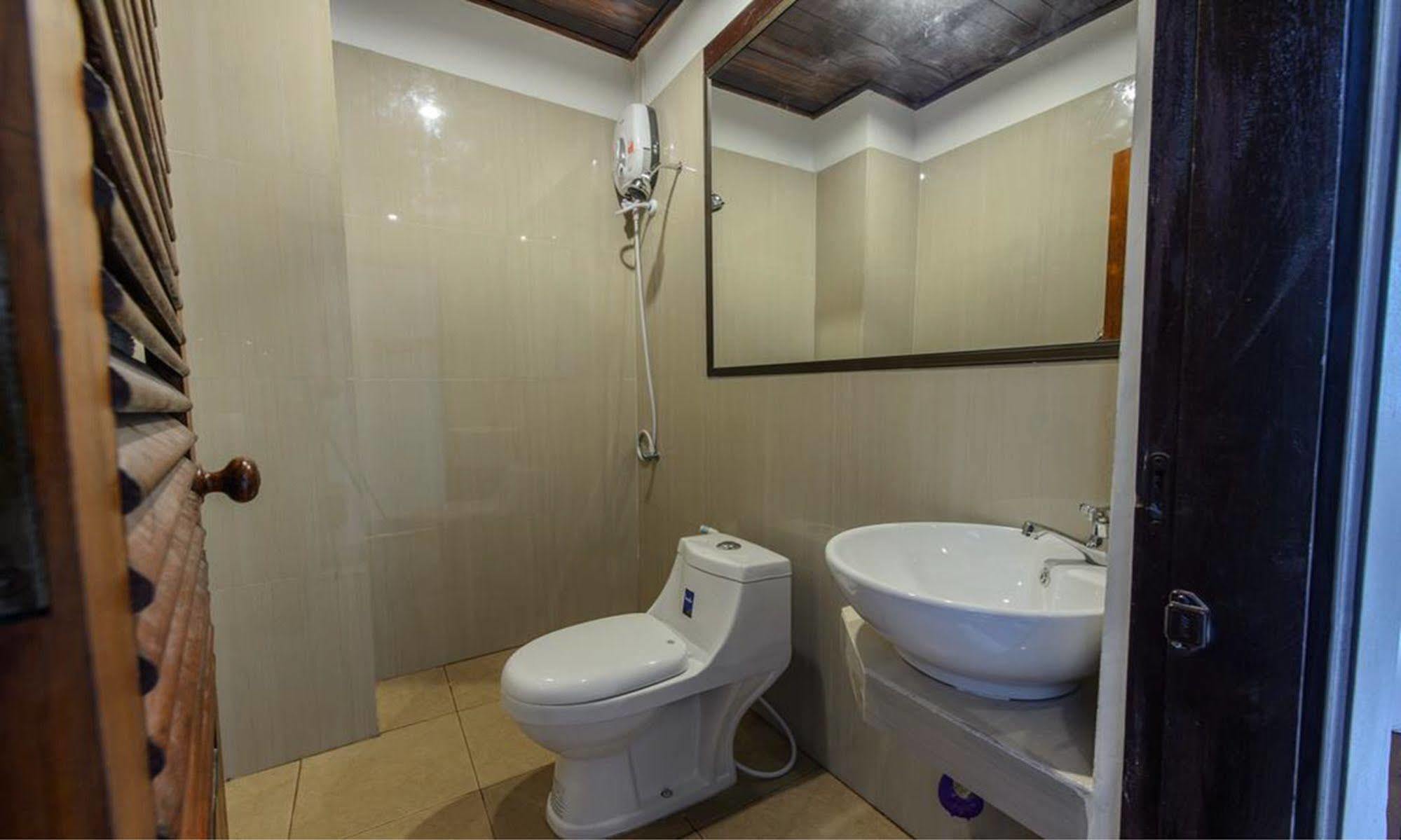 לואנג פרבאנג Sabaidee Guesthouse מראה חיצוני תמונה