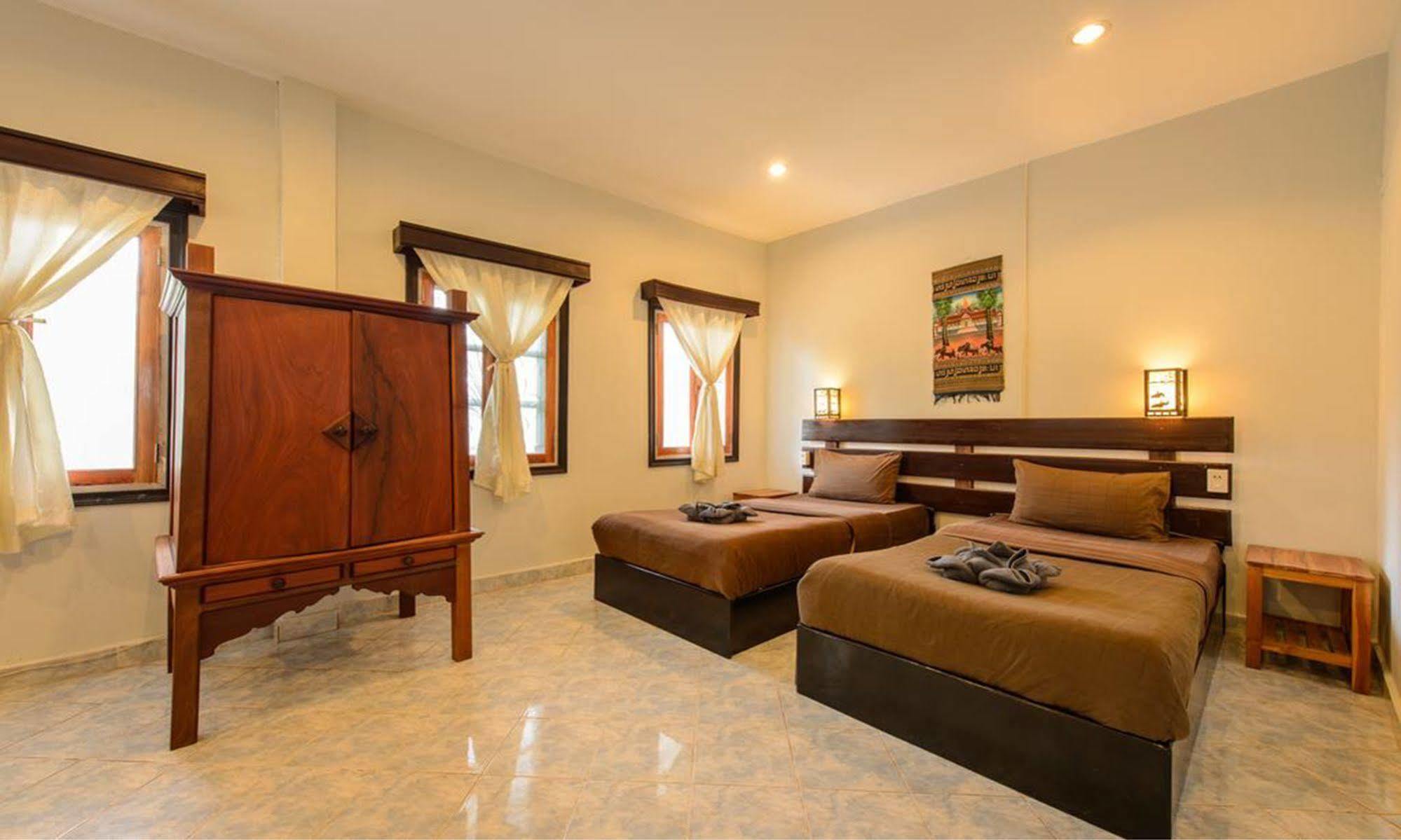 לואנג פרבאנג Sabaidee Guesthouse מראה חיצוני תמונה